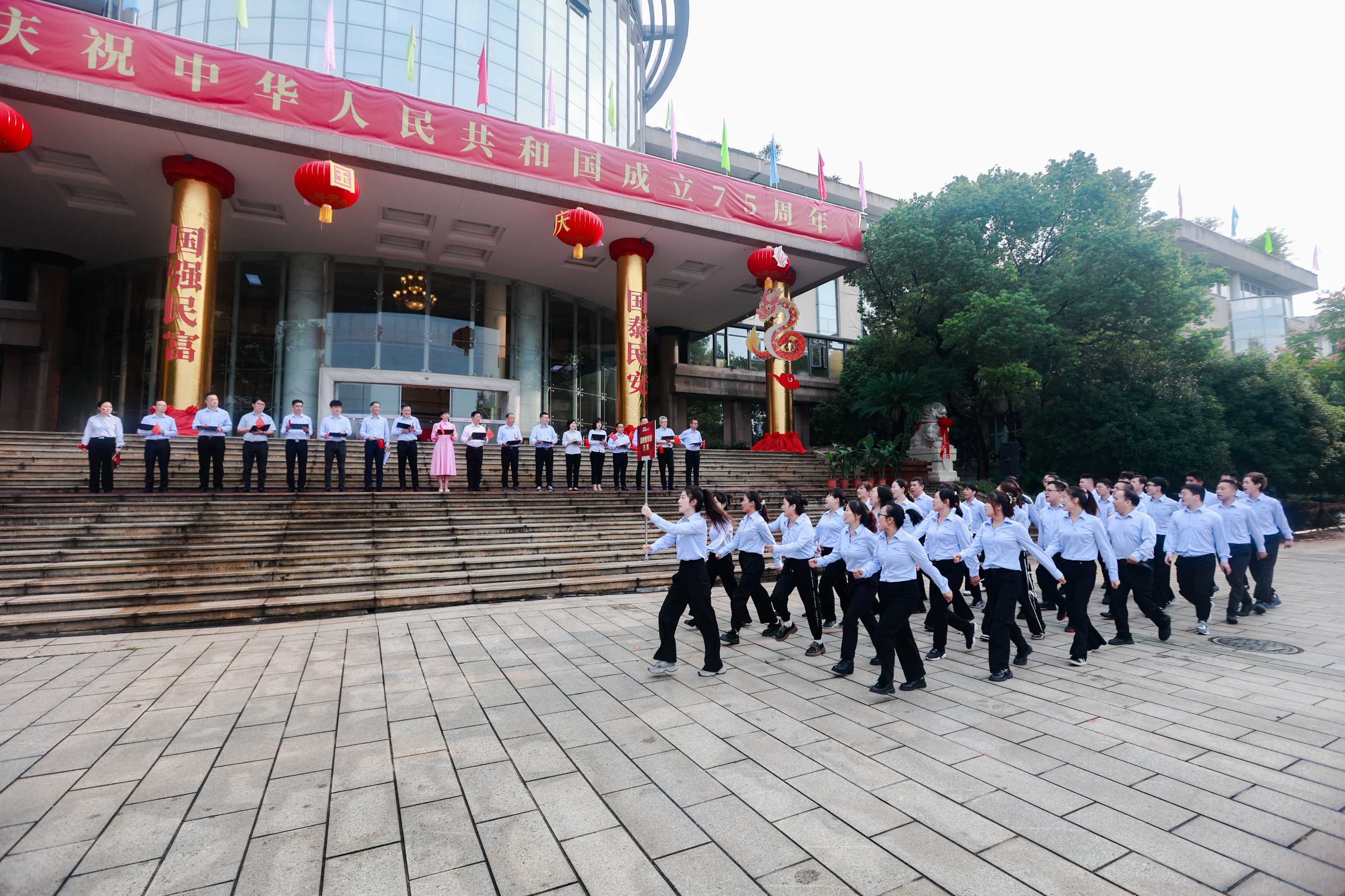 音王集團共慶華誕：七十五載輝煌交響，家國情懷共鑄時代華章