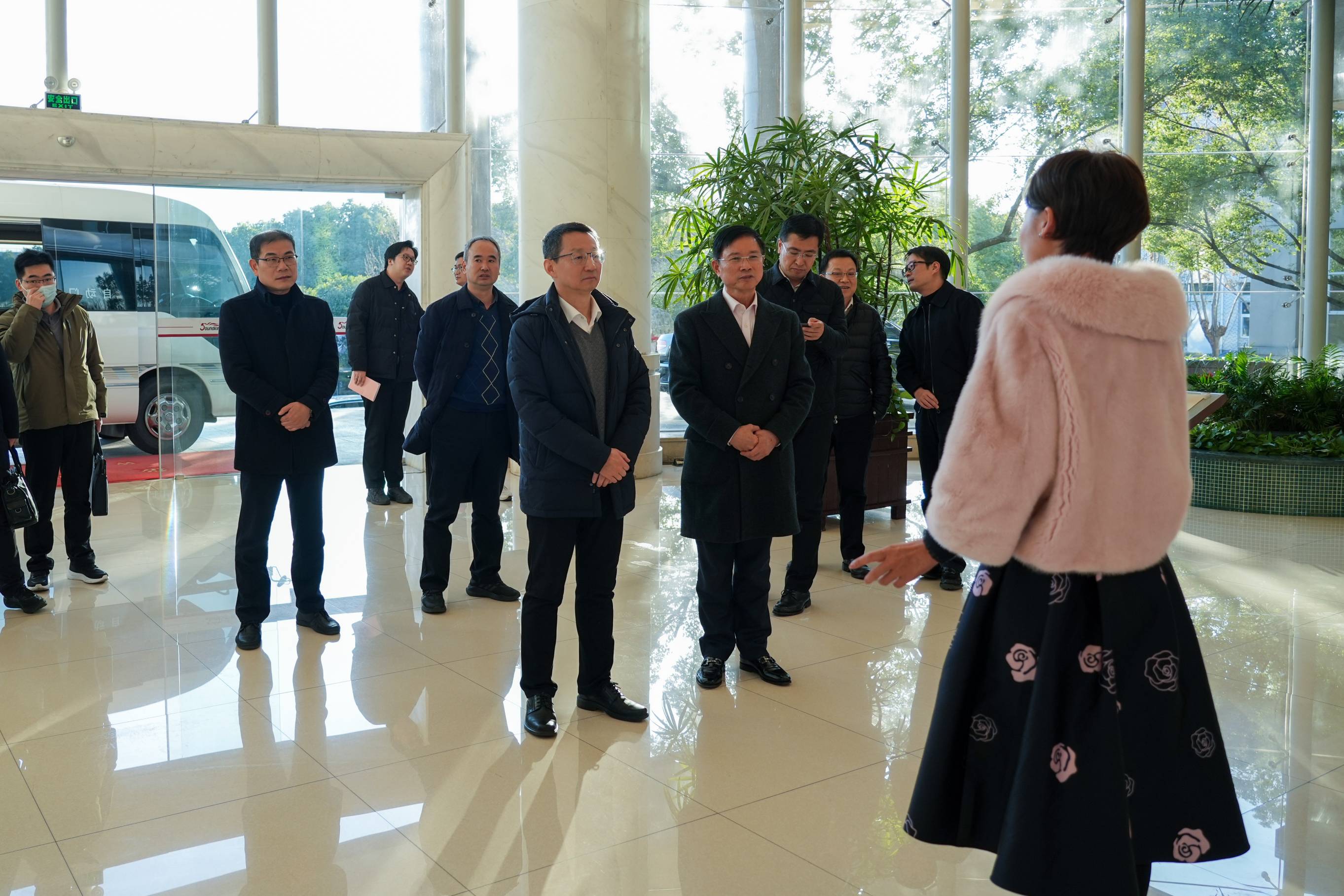 寧波市黨政領(lǐng)導(dǎo)一行赴音王集團(tuán)考察調(diào)研，共鑄科技文化融合發(fā)展