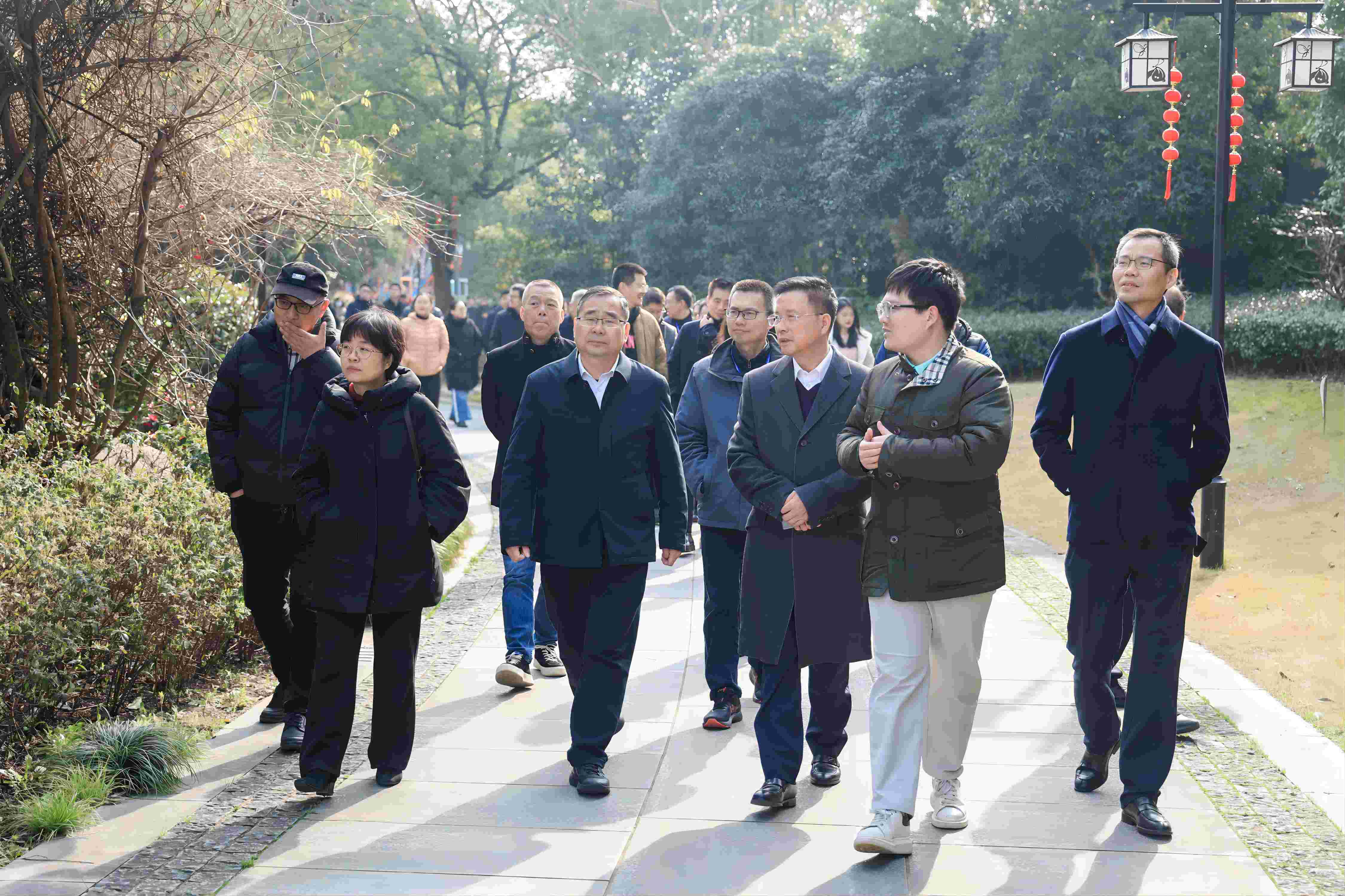 國(guó)家文化和旅游部、浙江省文化廣電和旅游廳考察組一行蒞臨音王考察
